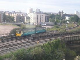 cardiff ynyswen train cardiff ynyswen train